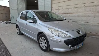 Usata Peugeot 307 90 CV (66 kW) 2007 Grigio Berlina