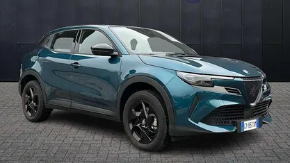 Usata Alfa Romeo Junior 136 CV (100 kW) 2025 SUV