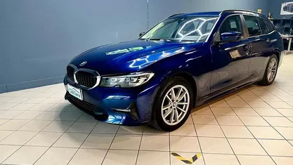Usata BMW 318 M Sport 150 CV (110 kW) 2020 Blu Station wagon