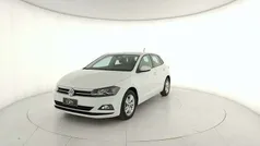 Bianco Usata 2019 VW Polo Comfortline Tre volumi | 13.900 € (Buon prezzo)
