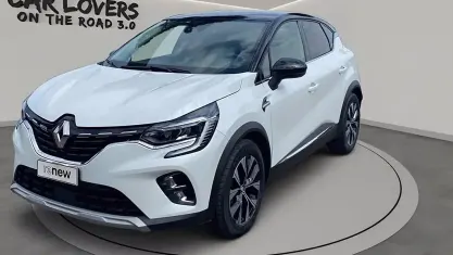 Käytetty Renault Captur Techno 145 HP (106 kW) 2023 Valkoinen Katumaasturi