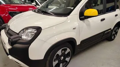 Usata 2025 Fiat Panda S Tre volumi | 12.950 € (Buon prezzo)