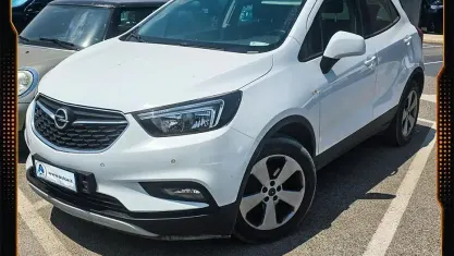 Usata Opel Mokka X 116 CV (85 kW) 2017 Bianco SUV