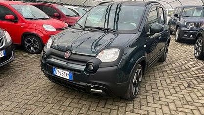 Gebraucht Fiat Panda Cross Cross 69 PS (50 kW) 2025 Grün Kleinwagen