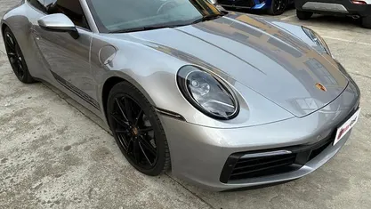 Usata Porsche 911 Carrera 4 385 CV (283 kW) 2021 Coupé