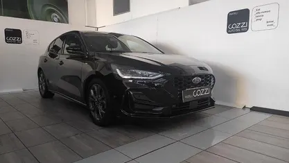 Usata Ford Focus ST-Line 116 CV (85 kW) 2025 Nero Berlina