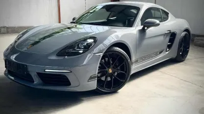Usata Porsche 718 Edition 299 CV (219 kW) 2024 Grigio Coupé