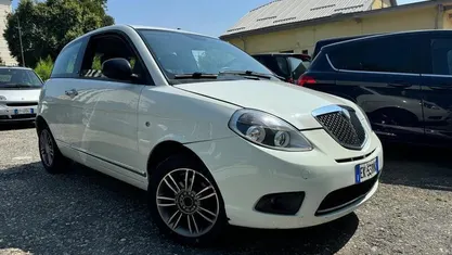 Usata 2012 Lancia Ypsilon Due volumi | 3950 € (Buon prezzo)