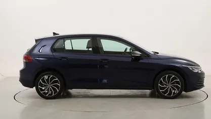 Usata VW Golf VIII Life 110 CV (80 kW) 2024 Berlina