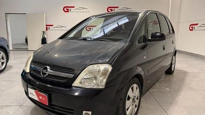 Usata Opel Meriva Enjoy 101 CV (74 kW) 2003 Nero Monovolume