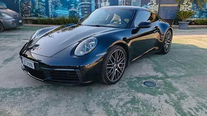 Usata Porsche 911 Carrera 385 CV (283 kW) 2021 Nero Coupé