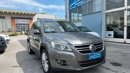 Usata VW Tiguan 170 CV (125 kW) 2008 Grigio SUV
