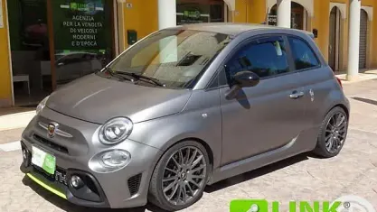 Usata Abarth 595 Pista 165 CV (121 kW) 2019 Grigio Utilitaria