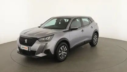Usata Peugeot 2008 Active 101 CV (74 kW) 2021 Grigio SUV