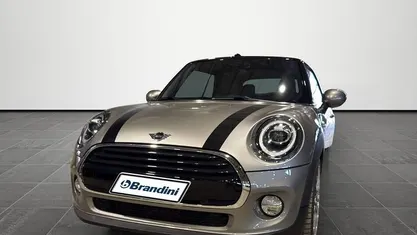 Usata Mini Cooper D Cabriolet Hype 116 CV (85 kW) 2018 Cabrio