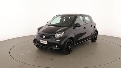 Usata Smart ForFour Basis 90 CV (66 kW) 2019 Nero Utilitaria