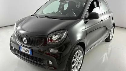 Nero Usata 2017 Smart ForFour Passion Utilitaria | 9400 € (Buon prezzo)