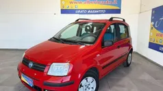 Rosso Usata 2004 Fiat Panda Dynamic Due volumi | 3390 € (Buon prezzo)