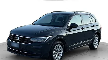 Usata VW Tiguan Life 150 CV (110 kW) 2021 Grigio SUV