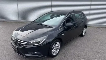Usata Opel Astra Dynamic 160 CV (117 kW) 2017 Nero Station wagon