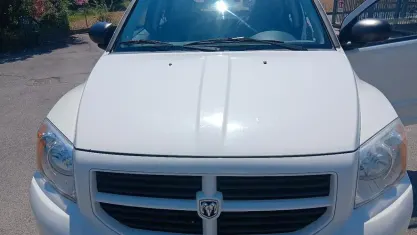 Usata Dodge Caliber SXT 140 CV (102 kW) 2008 Bianco Utilitaria