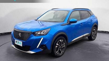 Usata Peugeot 2008 Allure 101 CV (74 kW) 2021 Blu SUV