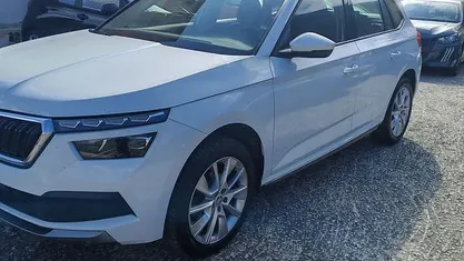 Usata Skoda Kamiq 110 CV (80 kW) 2022 Bianco SUV