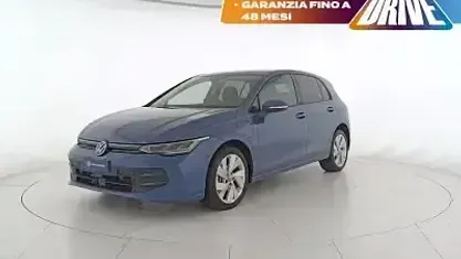 Usata VW Golf VIII Edition 150 CV (110 kW) 2025 Anemone blue metallizzato Berlina