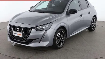 Usata Peugeot 208 Allure 101 CV (74 kW) 2022 Argento Utilitaria