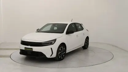 Usata Opel Corsa S 101 CV (74 kW) 2025 Arktis white Utilitaria