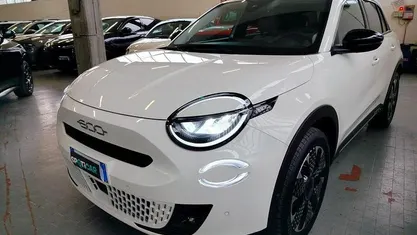 Usata Fiat 600 La Prima 101 CV (74 kW) 2025 Bianco SUV