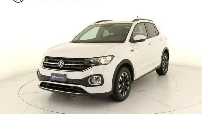 Begagnad VW T-Cross Style 95 HK (69 kW) 2023 Vit SUV