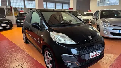Nero Usata 2012 Peugeot 107 Active Due volumi | 3800 € (Ottimo prezzo)