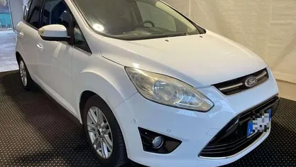 Usata 2013 Ford C-MAX Titanium Monovolume | 3900 € (Buon prezzo)