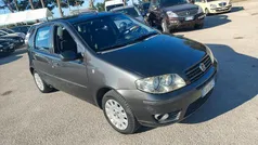 Grigio Usata 2010 Fiat Punto Active Due volumi | 2500 € (Buon prezzo)