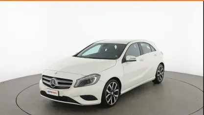 Usata Mercedes A180 Urban 110 CV (80 kW) 2015 Bianco Berlina