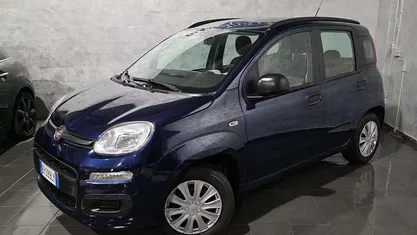 Usata Fiat Panda 69 CV (50 kW) 2013 Blu/azzurro Berlina