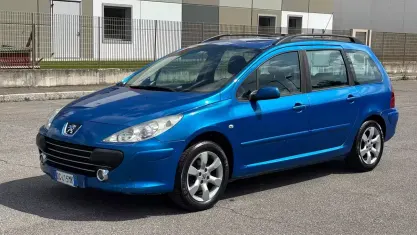 Usata Peugeot 307 90 CV (66 kW) 2007 Blu Station wagon