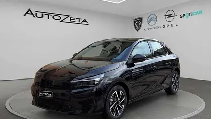 Nero Nuova 2025 Opel Corsa Tre volumi | 19.900 € (Buon prezzo)