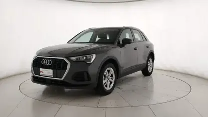 Gebraucht Audi Q3 Comfort 150 PS (110 kW) 2023 Grau SUV