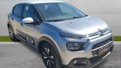 Usata Citroën C3 83 CV (61 kW) 2024 Grigio alluminio Berlina