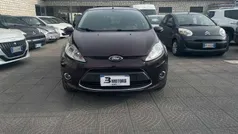 Nero Usata 2011 Ford Fiesta Titanium Due volumi | 3990 € (Buon prezzo)