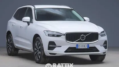 Bianco Usata 2023 Volvo XC60 Core SUV | 39.963 € (Buon prezzo)