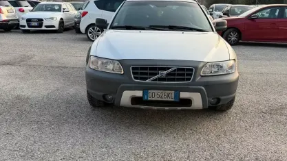 Usata Volvo V70 Summum 163 CV (119 kW) 2006 Grigio Station wagon