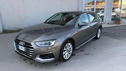 Grigio Usata 2021 Audi A4 Advanced Station wagon | 23.000 € (Buon prezzo)