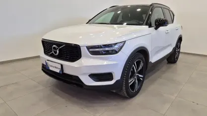 Occasion Volvo XC40 R-Design 150 ch (110 kW) 2011 Blanc SUV