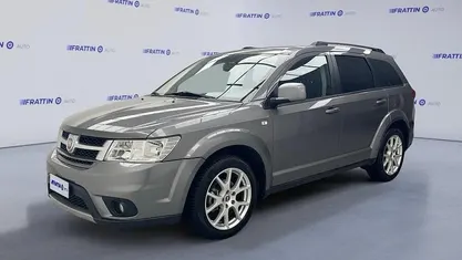 Usata 2012 Fiat Freemont Lounge SUV | 8990 € (Cara)