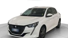 Usata 2021 Peugeot 208 Allure Due volumi | 14.900 € (Buon prezzo)