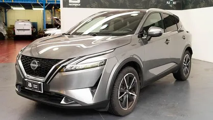 Usata Nissan Qashqai Tekna 140 CV (102 kW) 2024 Dark metal grey SUV