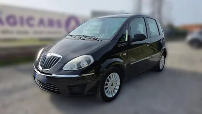 Usata Lancia Musa 95 CV (69 kW) 2012 Monovolume